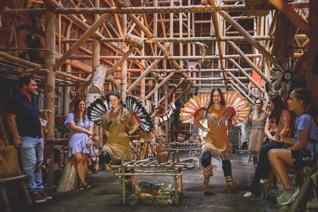 Site Traditionnel Huron Onhoüa Chetek8e - Simon Clark Destination Québec cité